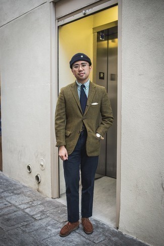 С чем носить темно-бирюзовый пиджак с узором "в ёлочку" мужчине