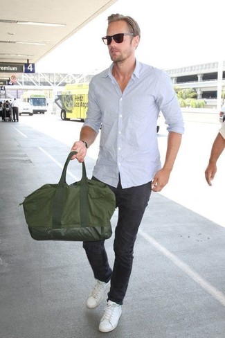 С чем носить темно-бирюзовую дорожную сумку мужчине