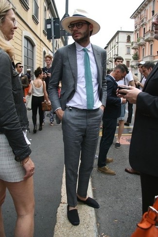 С чем носить темно-бирюзовый вязаный галстук мужчине