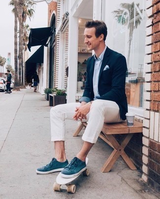 С чем носить темно-бирюзовые низкие кеды мужчине