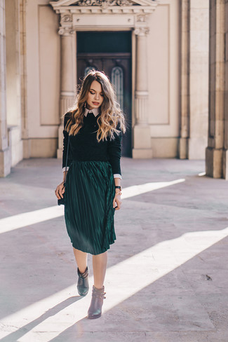 Какие ботильоны носить с темно-бирюзовой юбкой-миди