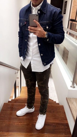 С чем носить темно-бирюзовые зауженные джинсы мужчине