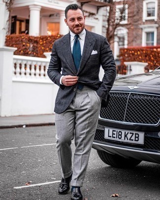 С чем носить темно-бирюзовый галстук мужчине