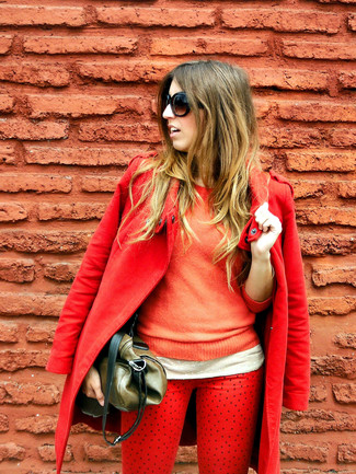 С чем носить темно-бирюзовую большую сумку