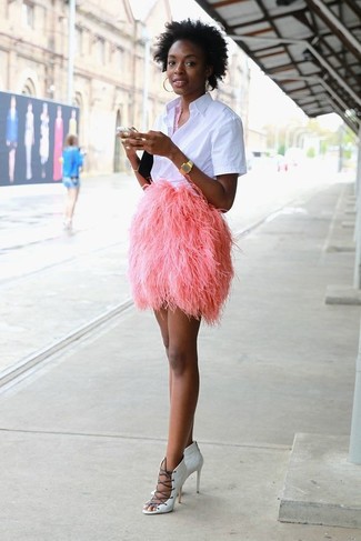 С чем носить юбку с рельефным рисунком