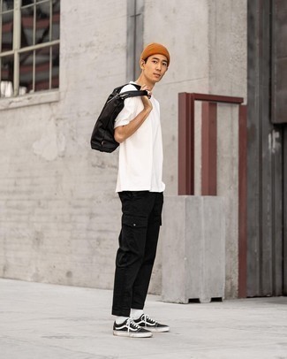 С чем носить табачную шапку мужчине