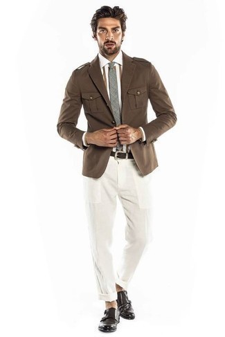 Какие монки с двумя ремешками носить с табачным пиджаком