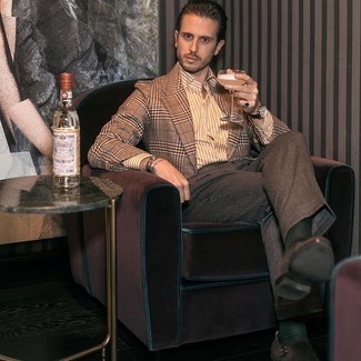 Какие монки с двумя ремешками носить с табачным пиджаком