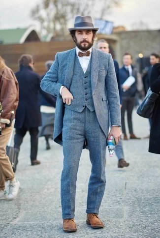 Какие костюмы носить с табачными ботинками броги