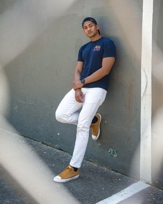 С чем носить табачные низкие кеды из плотной ткани мужчине