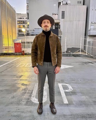 Какие водолазки носить с табачными повседневными ботинками мужчине