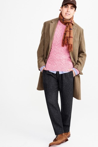 С чем носить табачный шарф в клетку мужчине