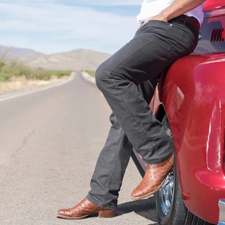 С чем носить табачные ковбойские сапоги мужчине