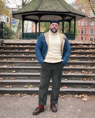 Какие брюки карго носить с табачными ботинками дезертами