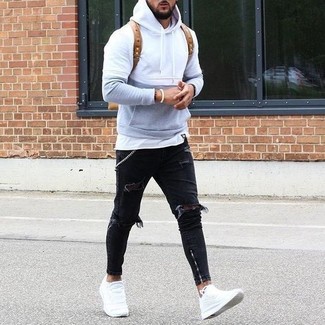 С чем носить табачный кожаный рюкзак мужчине