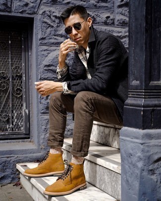 С чем носить табачные кожаные повседневные ботинки мужчине