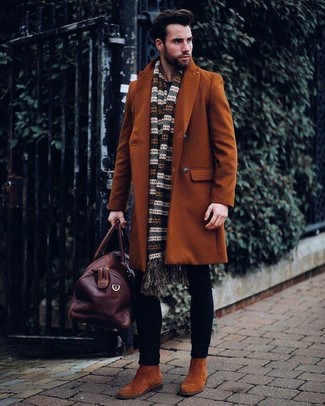 С чем носить табачное длинное пальто