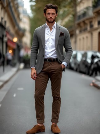 С чем носить табачный нагрудный платок