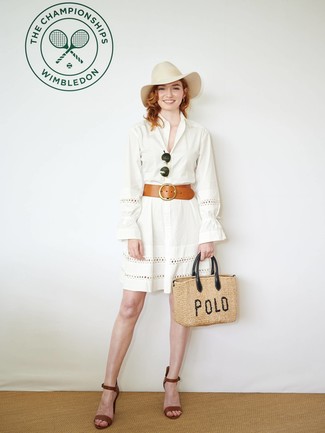 С чем носить табачные босоножек женщине