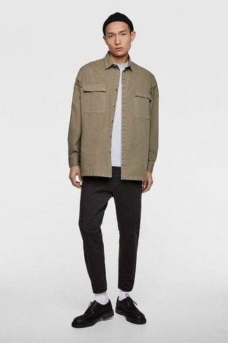 С чем носить табачную рубашку мужчине