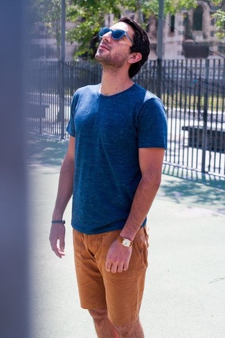 С чем носить табачные шорты мужчине