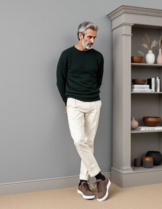 С чем носить табачные кеды мужчине