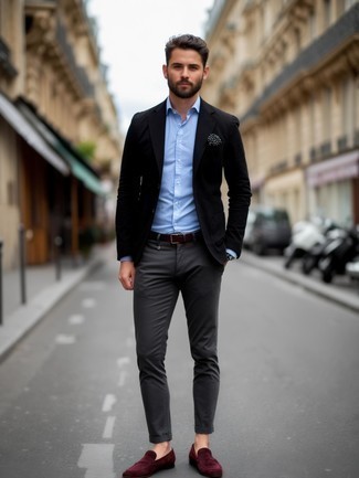 С чем носить табачный замшевый ремень мужчине