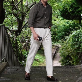 С чем носить табачный замшевый ремень мужчине