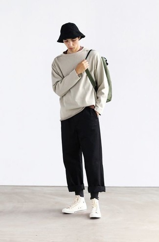 С чем носить табачный замшевый ремень мужчине