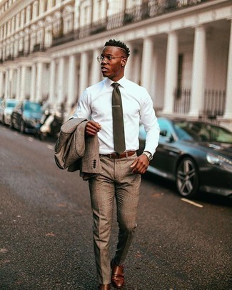 Какие монки носить с табачным костюмом