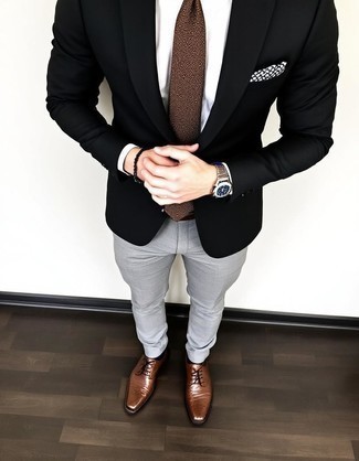 С чем носить табачный галстук мужчине