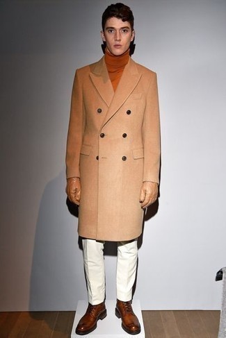 Какие брюки чинос носить с табачной водолазкой