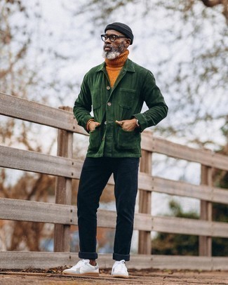 С чем носить табачную шерстяную водолазку мужчине