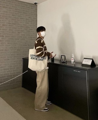 С чем носить большую сумку мужчине