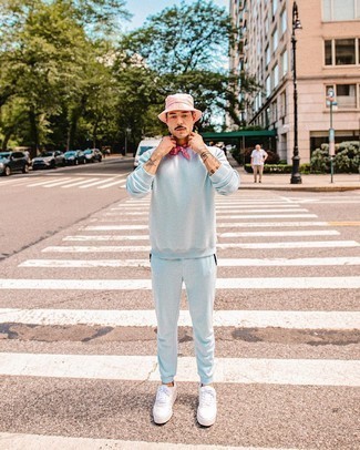 С чем носить спортивный костюм мужчине