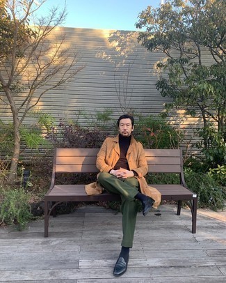 Как носить плащ с лоферами мужчине