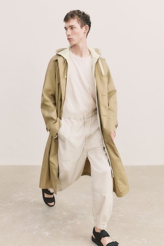 Как носить плащ с спортивными штанами мужчине