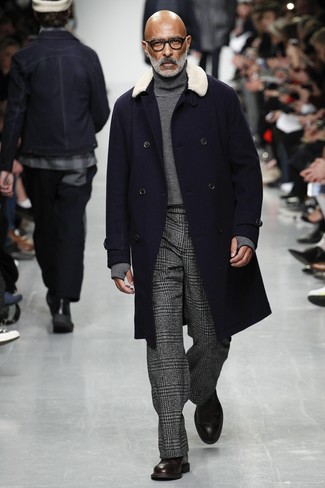 Как носить водолазку с классическими ботинками мужчине