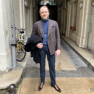 Как носить водолазку с классическими брюками мужчине