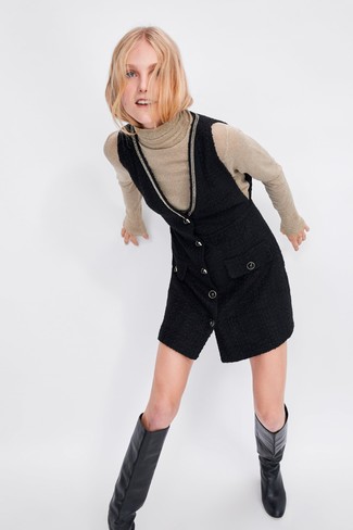 Как носить водолазку с сарафаном