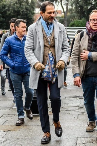 Мужской голубой шарф с цветочным принтом от Loewe
