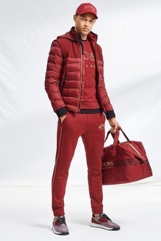 Мужская красная дорожная сумка из плотной ткани от New Balance