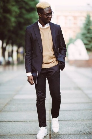 Мужской светло-коричневый свитер с круглым вырезом от New Look