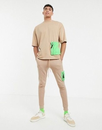 Мужские светло-коричневые спортивные штаны от Nike