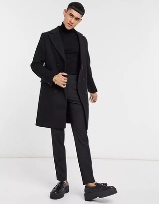 Черное длинное пальто от Nicolas Andreas Taralis