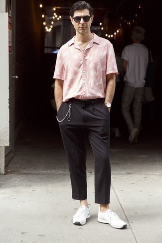 Мужская розовая рубашка с коротким рукавом с принтом от Prada