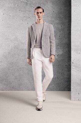 Мужской серый шерстяной пиджак с узором "в ёлочку" от Versace