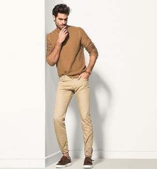 Мужской светло-коричневый свитер с круглым вырезом в горизонтальную полоску от Calvin Klein 205W39nyc
