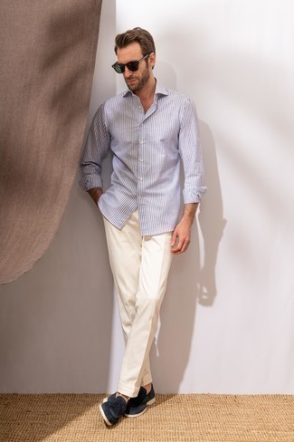 Мужская бело-синяя рубашка с длинным рукавом в вертикальную полоску от Etro