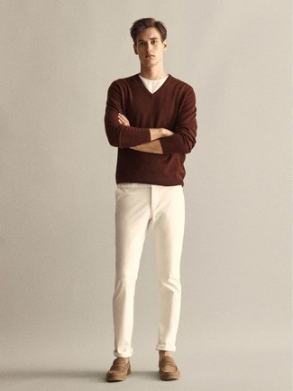 С чем носить свитер с v-образным вырезом мужчине